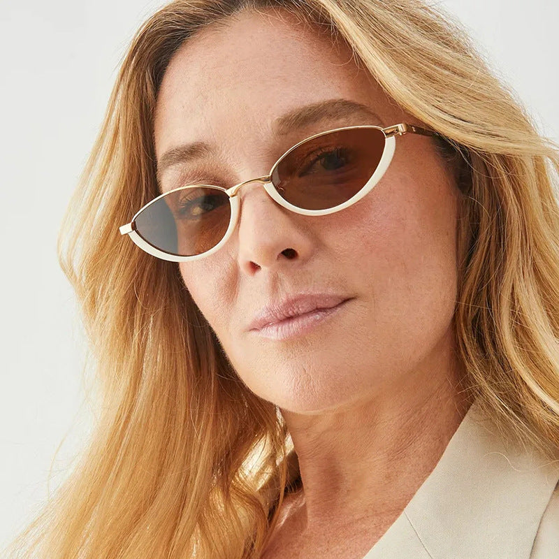 Dame moter Cat-Eye solbriller med to-farget ramme og UV-beskyttelse Luvikno