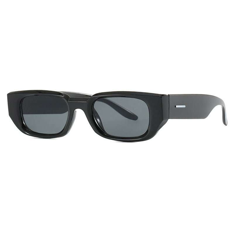 Dame trendy solbriller med innovativ, transparent ramme og polarisert glass Luvikno
