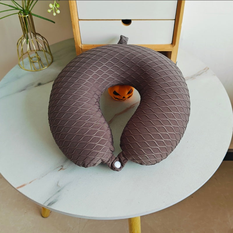 Unisex Nakkepute med ergonomisk form Luvikno