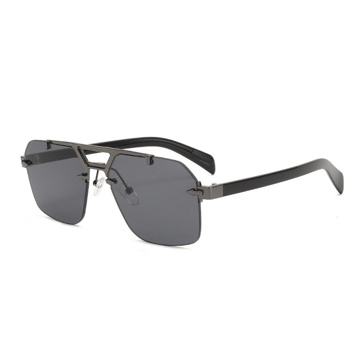 Dame Designer-solbrille med iøynefallende geometrisk form Luvikno