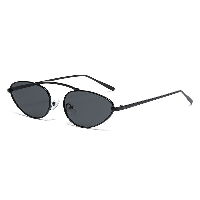 Dame modische solbrille i elegant ovaldesign Luvikno