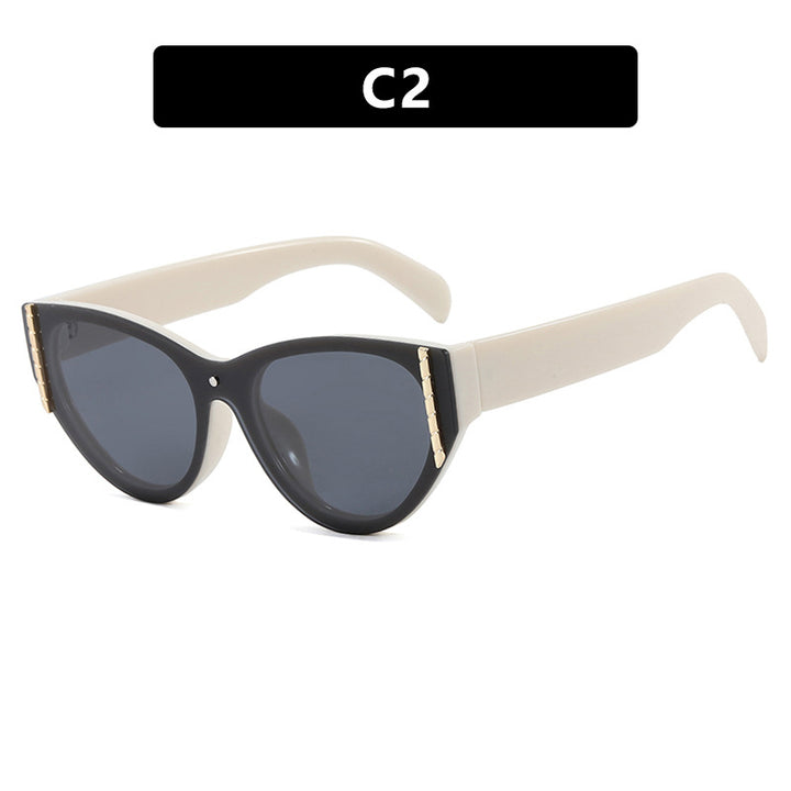Damen trendy solbrille med elegant katteøye-design og høyverdig ramme Luvikno
