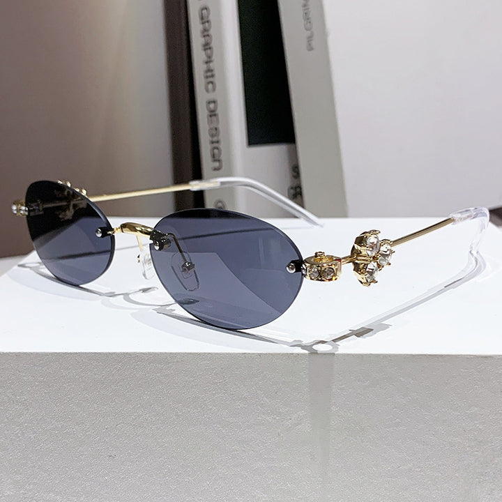 Dame elegant solbrille med geometrisk ramme Luvikno