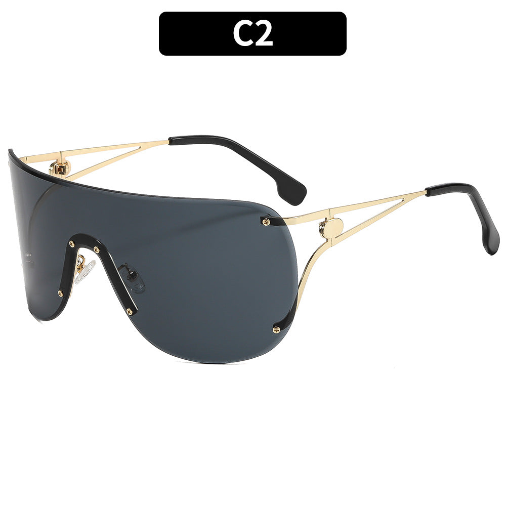 Dame visir-lignende solbrille med elegant metallramme Luvikno