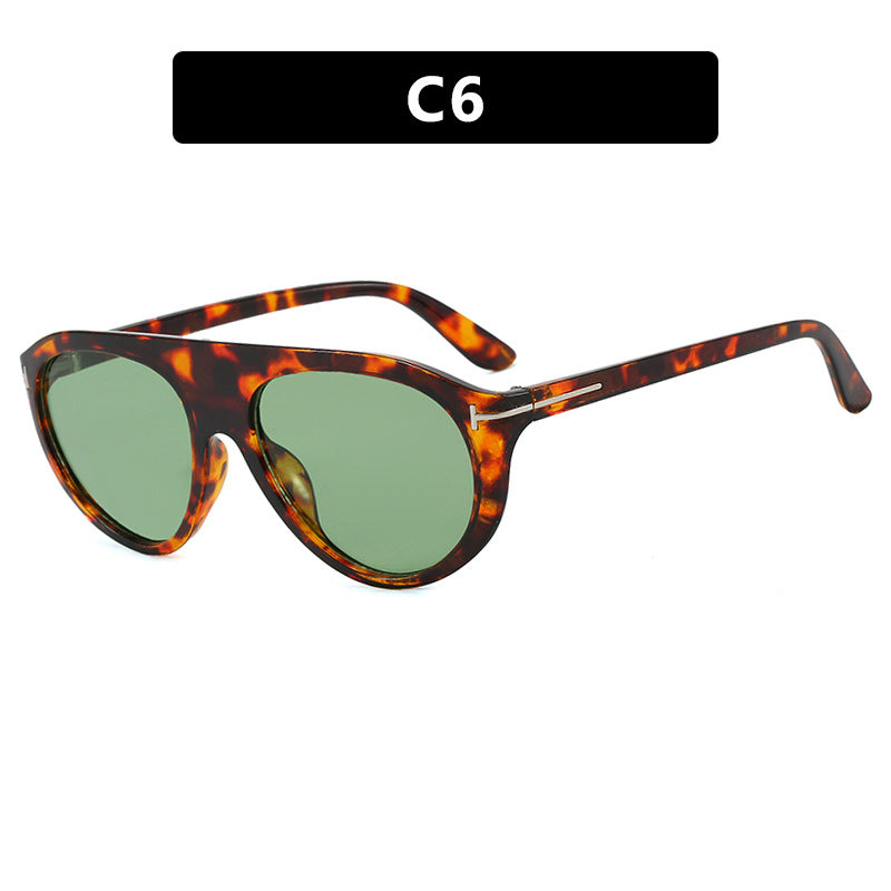 Damen Cat-Eye solbriller med beskyttende UV-filter og speilbelagte linser Luvikno