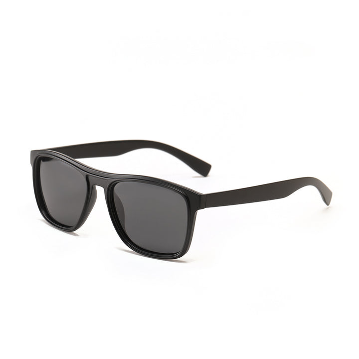 Dame moteriktig solbrille med ergonomisk design Luvikno