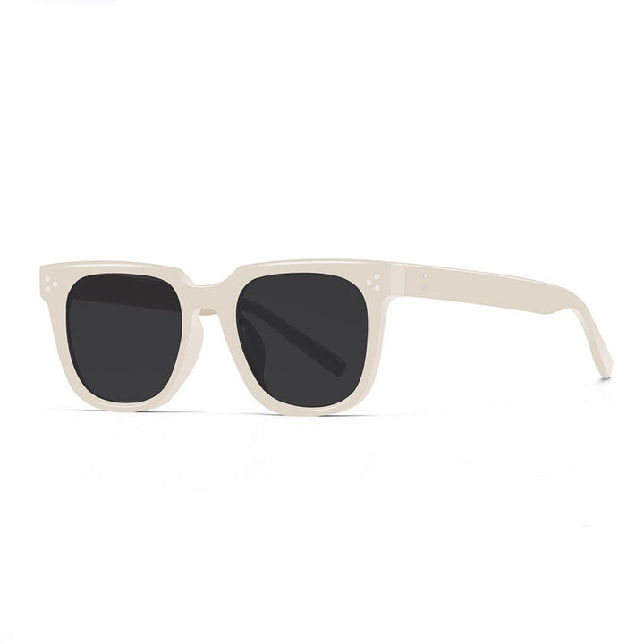 Dame fashionable solbrille med robust ramme og UV-beskyttelse Luvikno
