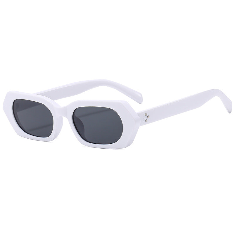 Damer moteriktig solbrille med stilig geometrisk design Luvikno