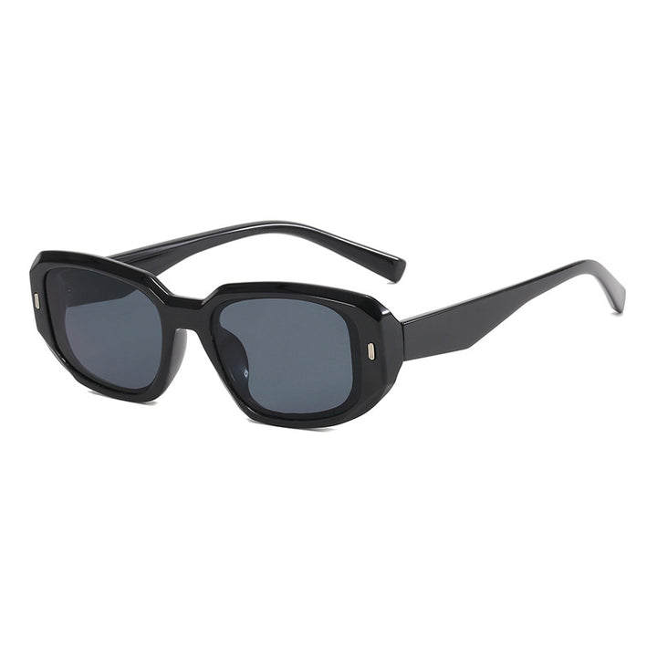 Damer oversized moteriktig solbrille Luvikno