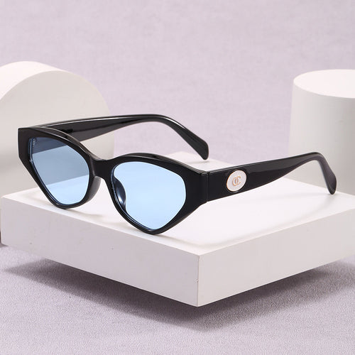 Dame trendy solbriller i elegant design Luvikno
