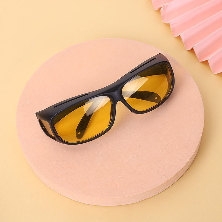 Dame sportslig solbrille med vindtett design Luvikno