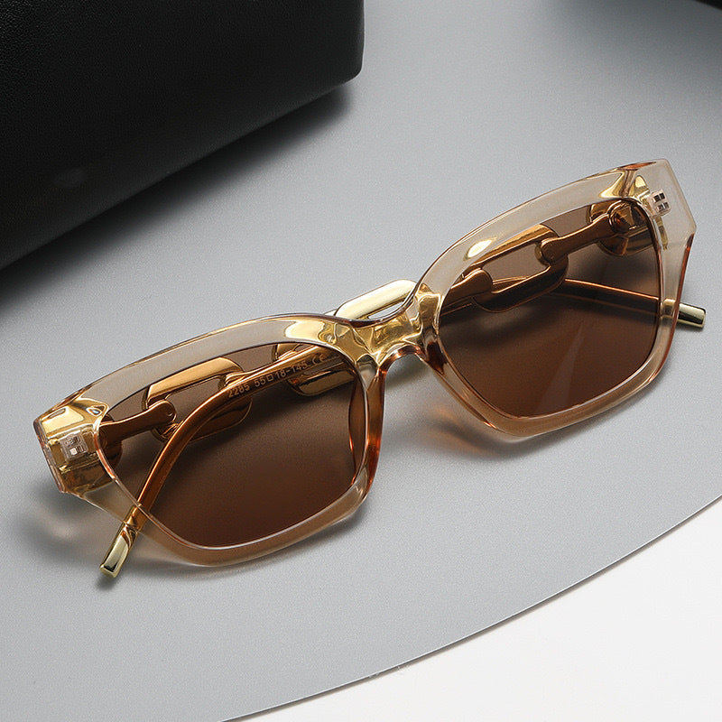 Dame solbrille med unikt kjededesign Luvikno