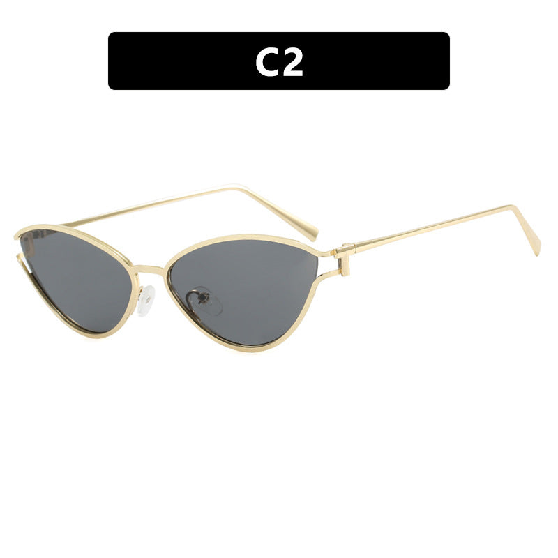 Dame Cat-Eye solbriller med beskyttende UV-filter og elegant metallramme Luvikno