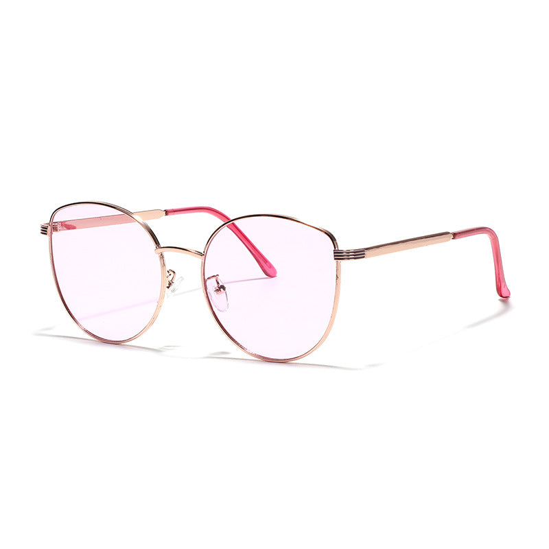 Dame geometrisk solbrille med smal metallramme Luvikno