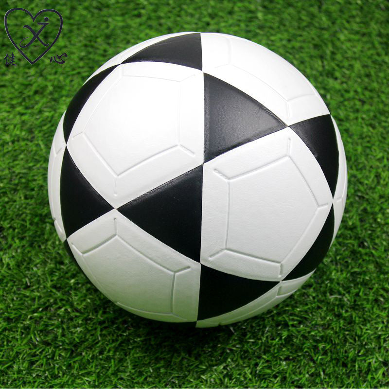 Dame Fotball Luvikno