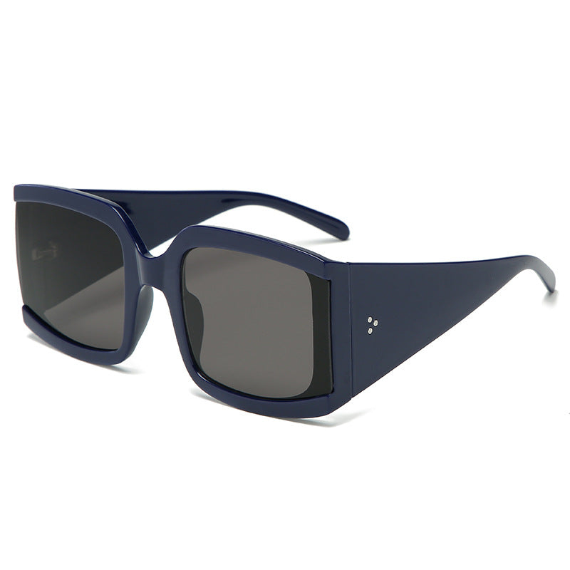 Dame oversized solbrille i moderne minimalistisk stil Luvikno