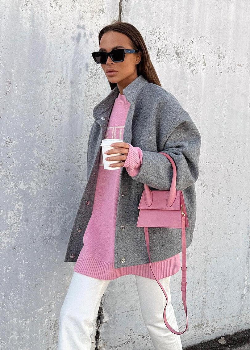 Luvik | Yli suuri villainen pomppujakku