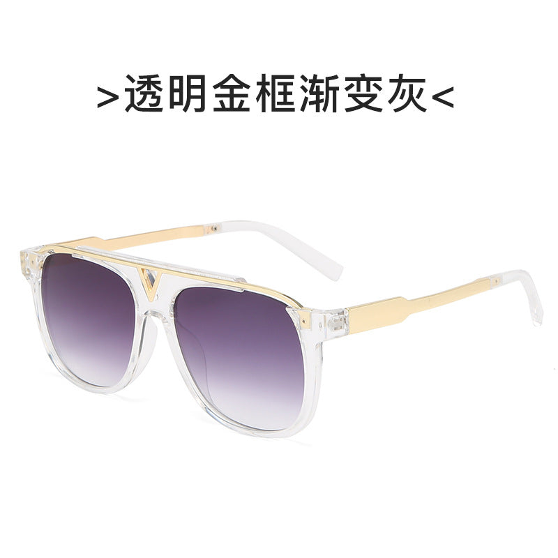 Damer elegant oversized solbriller med stilfull transparent ramme Luvikno