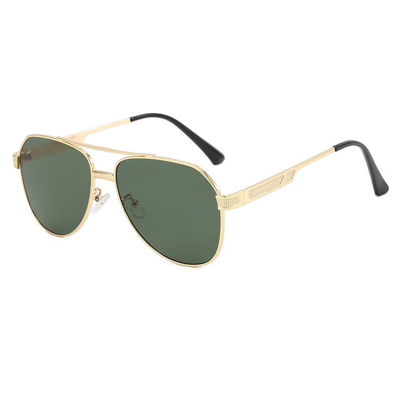 Dame elegant aviator-solbriller med robust metallramme og UV-beskyttelse Luvikno