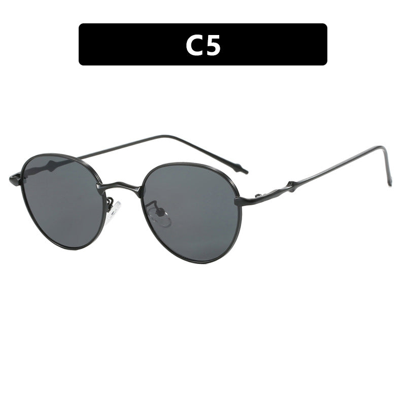 Dame elegant solbrille i moderne oval design Luvikno