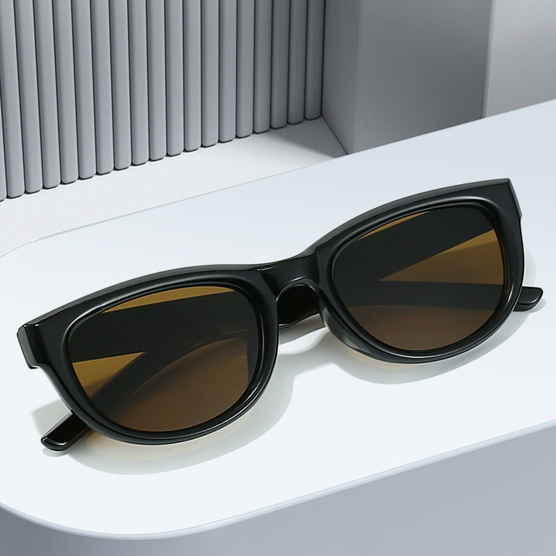 Damer Cat-Eye solbriller med robust ramme og UV-beskyttelse Luvikno
