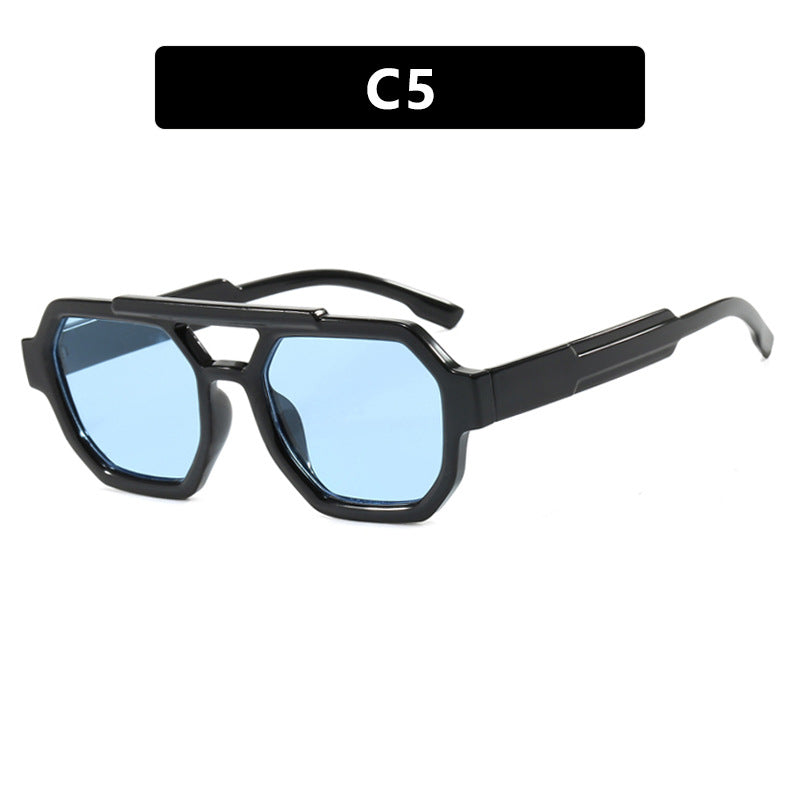 Dame oversized solbrille i maskulin design Luvikno