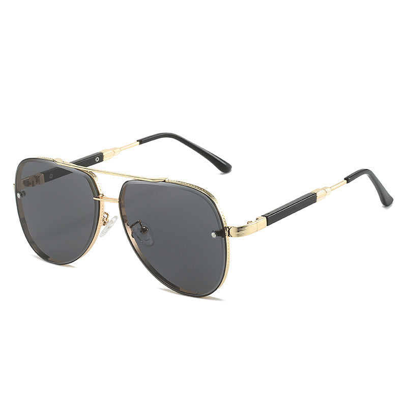 Dame Aviator solbriller med stilfull gradientbeskyttelse Luvikno