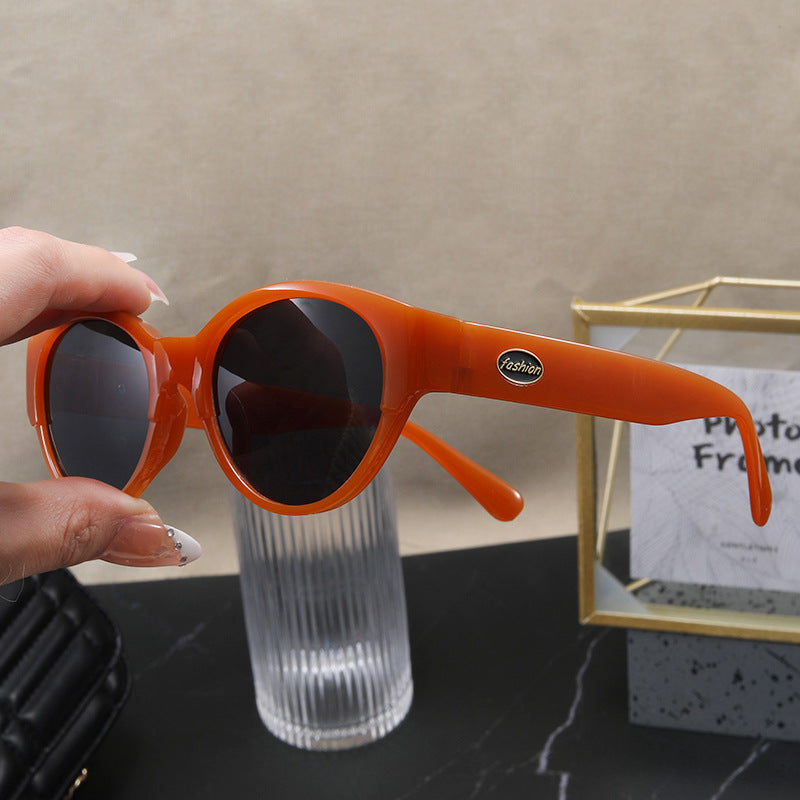 Dame Cat-Eye solbriller med eksotisk design og robust ramme Luvikno