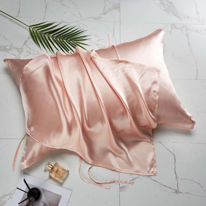 Dame silke putetrekk med elegant design Luvikno