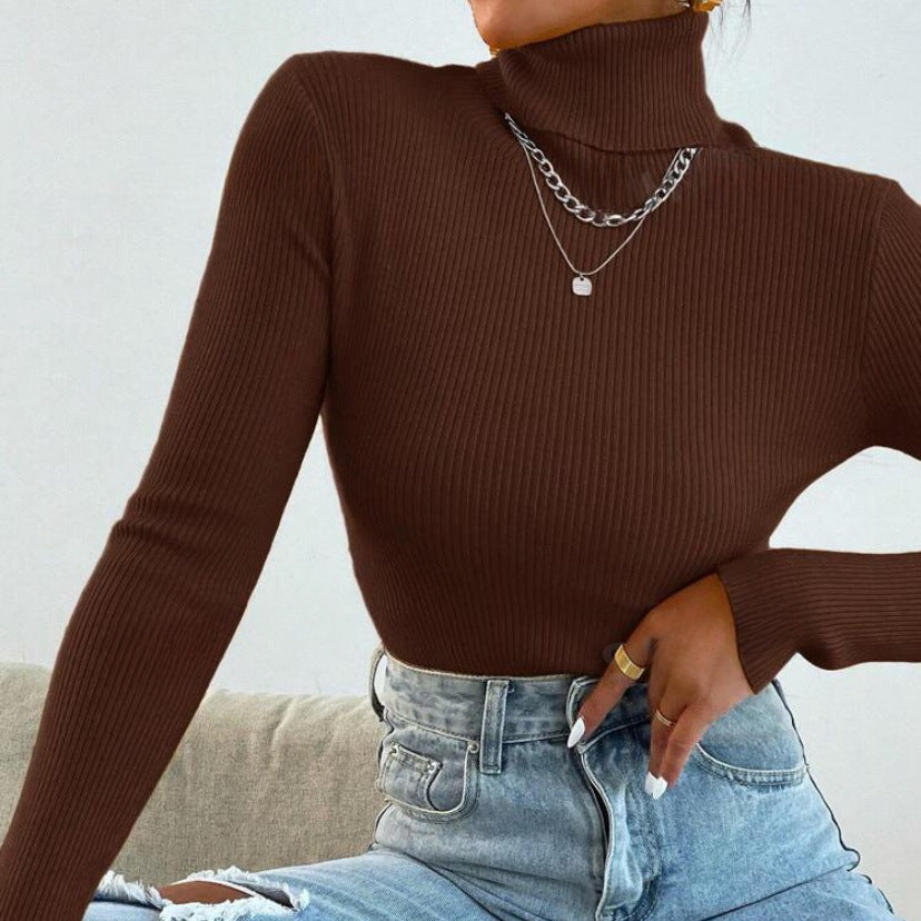 Luvik | Naisten elegantti pooloneule hienolla ribbikudoksella