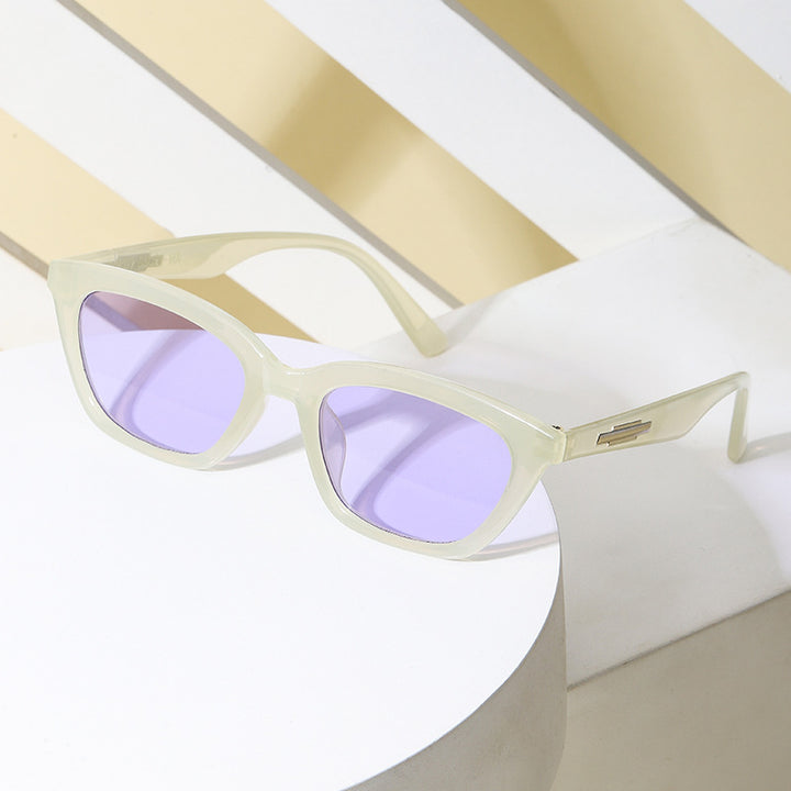 Dame moter Cat-Eye solbriller med transparent ramme og speilglass Luvikno