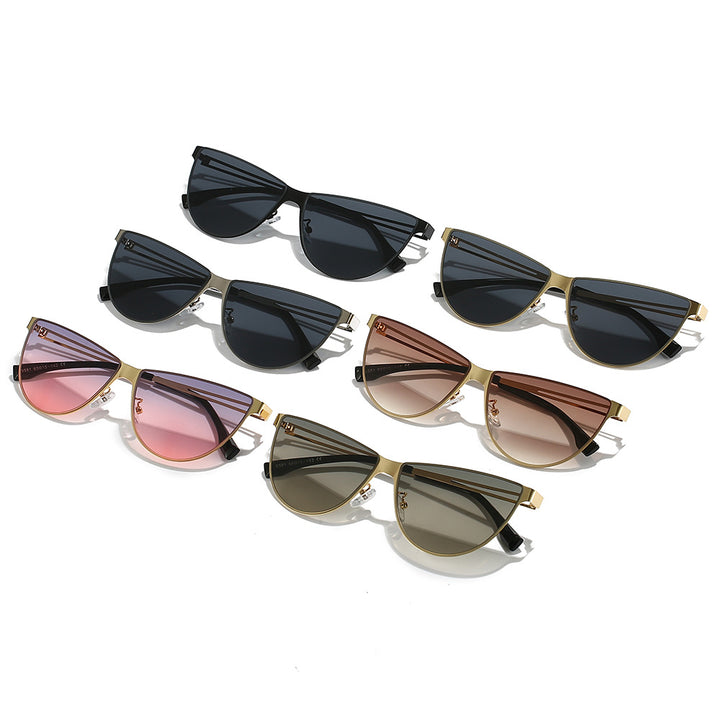 Damer Modische Cat-Eye solbriller med elegant metallramme Luvikno
