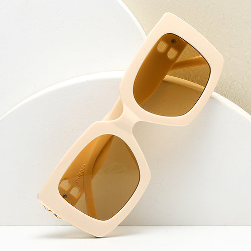 Dame oversized solbrille med elegant design og luksuriøse detaljer Luvikno