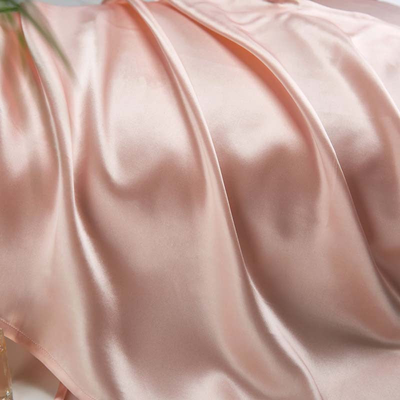 Dame silke putetrekk med elegant design Luvikno