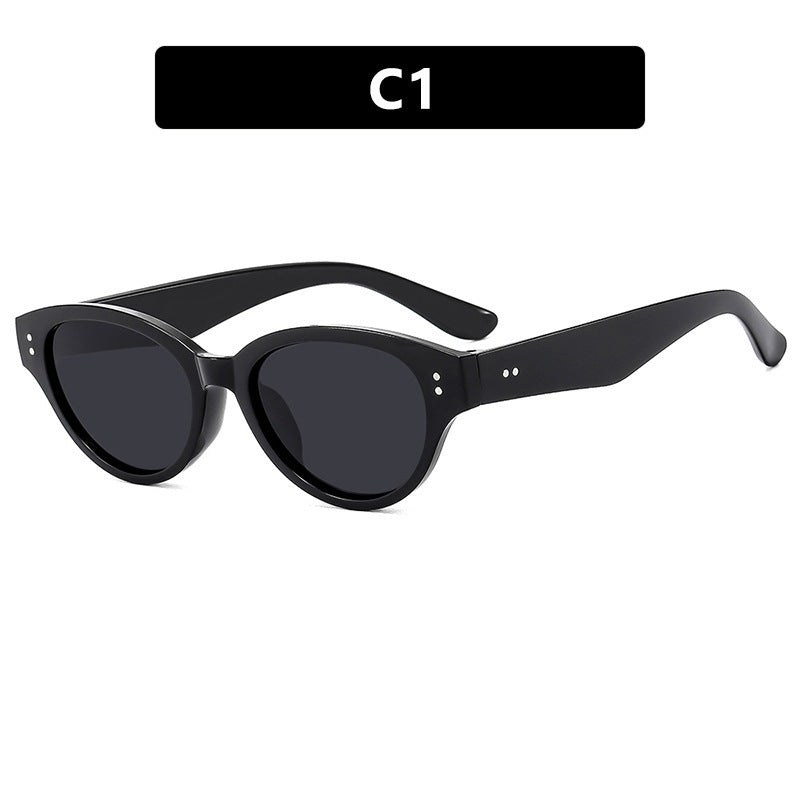 Dame Cat-Eye solbriller i elegant design med bred ramme Luvikno