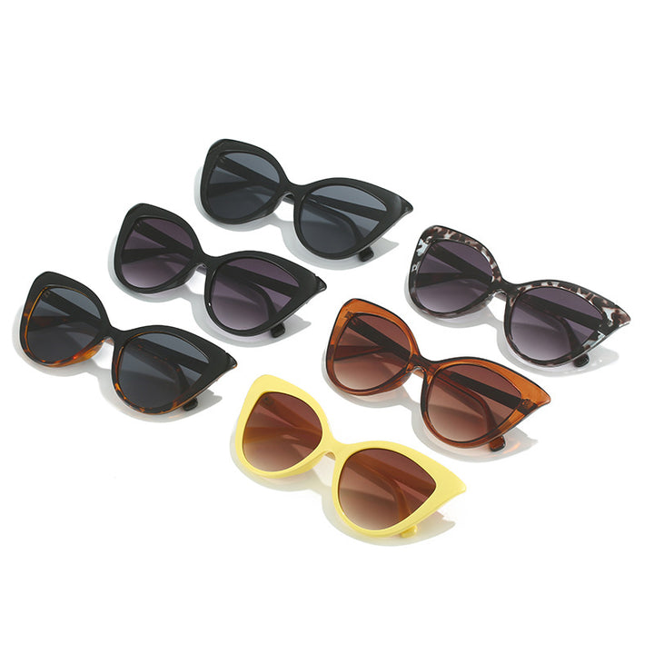 Dame cat-eye solbriller med stilfull ramme og UV-beskyttelse Luvikno