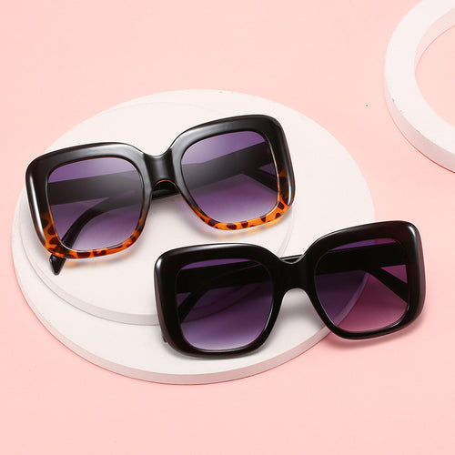 Dame oversized kvadratisk solbrille med høy kvalitet plast ramme Luvikno