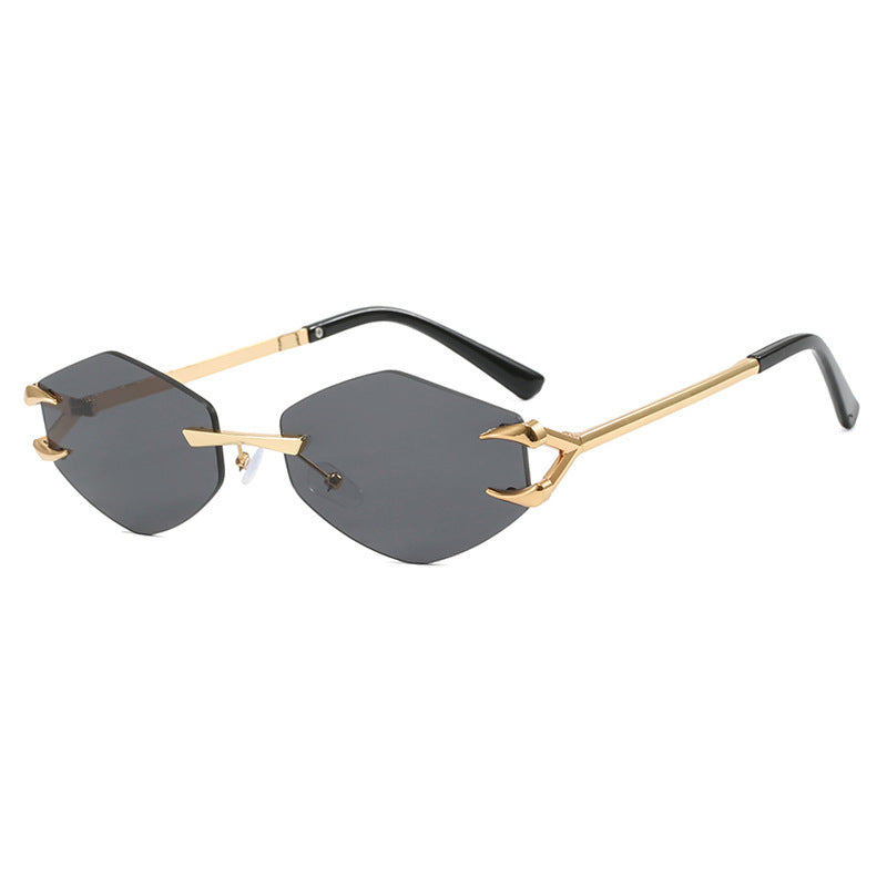 Damer geometrisk designer-solbrille med fremragende metallramme Luvikno