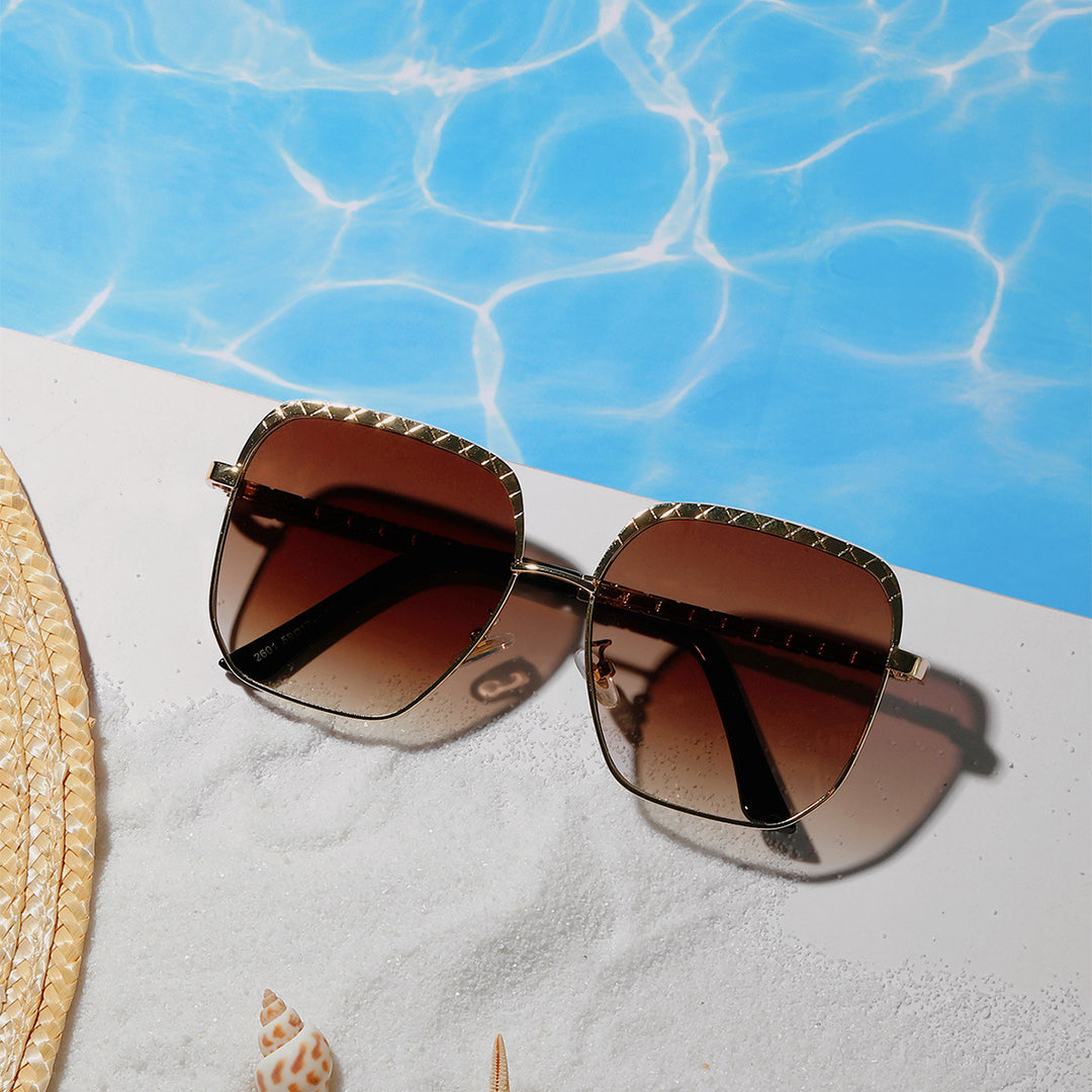 Dame moteriktig oversized solbrille i geometrisk design Luvikno