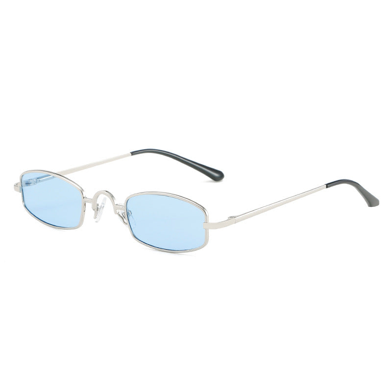 Dame fashion solbrille i futuristisk design Luvikno
