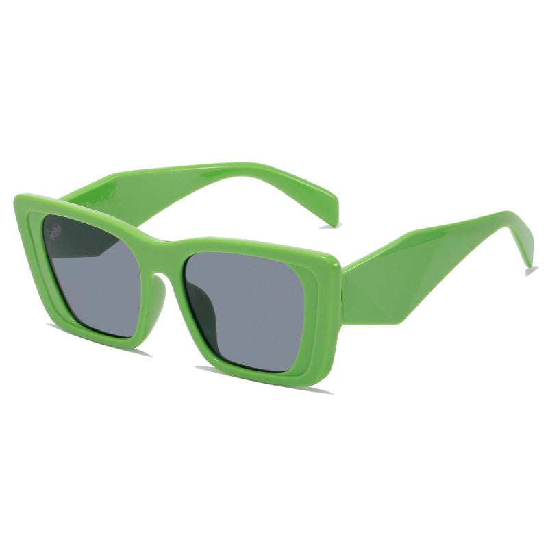 Dame moteriktig solbrille i avantgarde-stil Luvikno