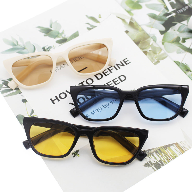 Damer geometrisk designer solbrille i moderne stil Luvikno