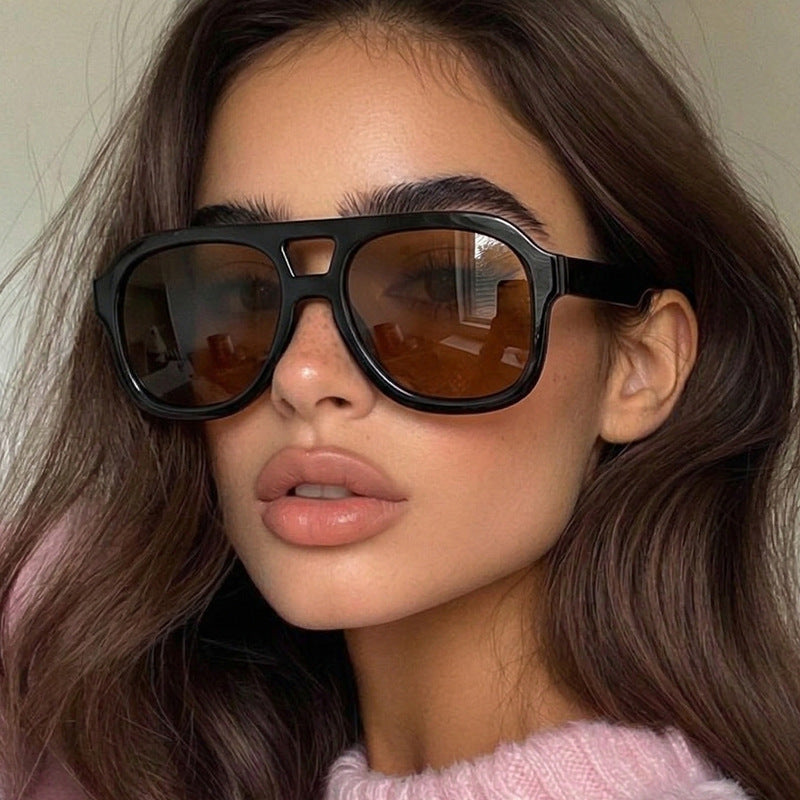 Dame moteriktig solbrille Luvikno