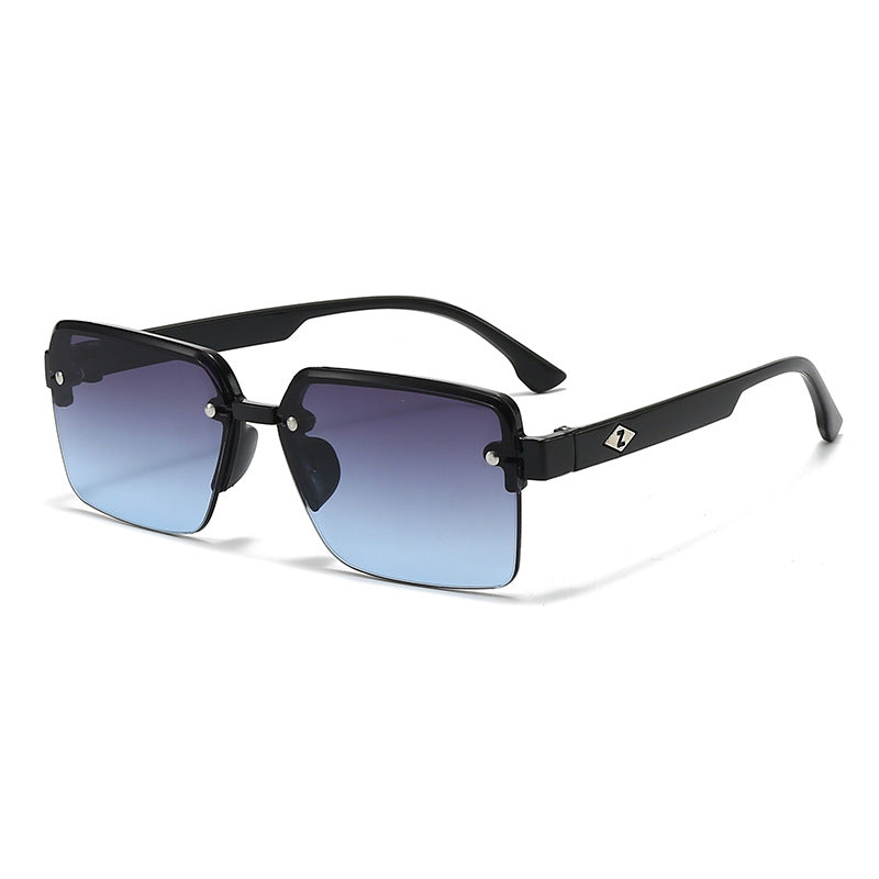 Dame moteriktig kvadratisk solbrille med polariserende glass Luvikno