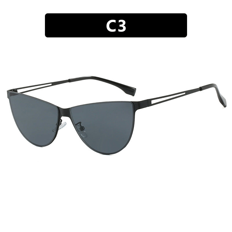 Dame Cat-Eye solbriller med stilfull metallramme og beskyttende UV-filter Luvikno