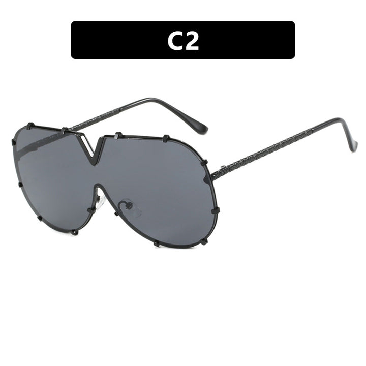 Dame oversized vernebrille i futuristisk design Luvikno