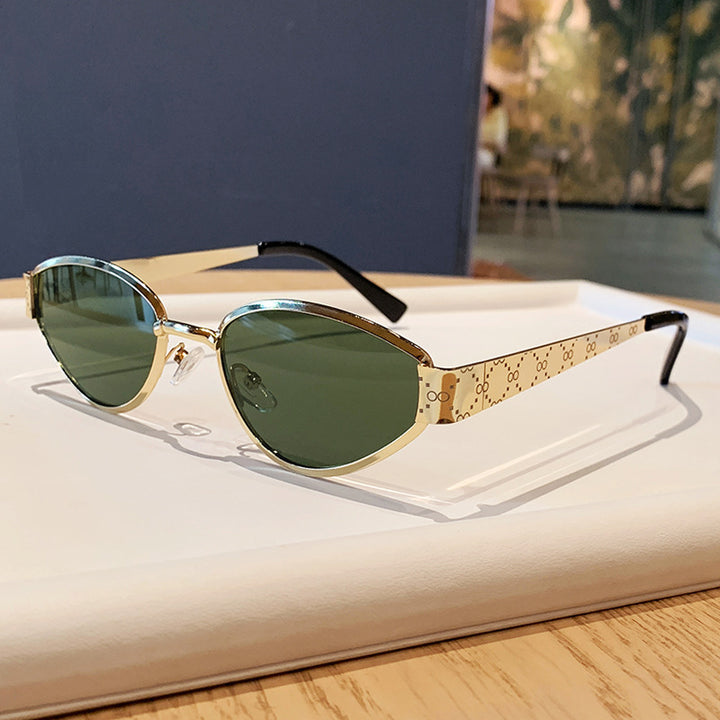 Damer Cat-Eye solbrille med stilfull metallramme og UV-beskyttelse Luvikno