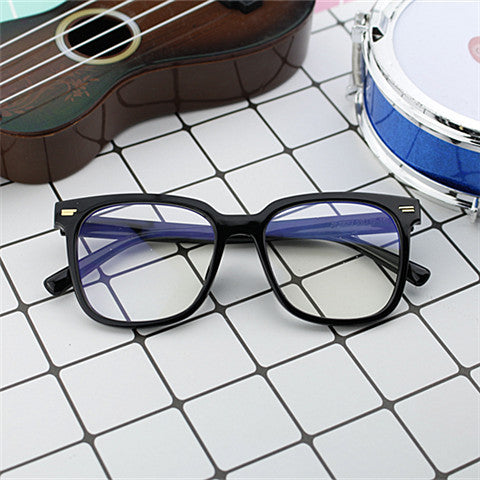 Dame moteriktig oversized solbrille med firkantet ramme og UV-beskyttelse Luvikno