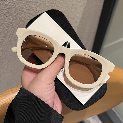 Dame trendy oversized solbriller med markant design Luvikno