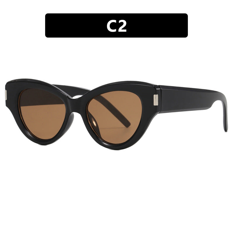 Damer stilige Cat-Eye solbriller med transparent ramme Luvikno